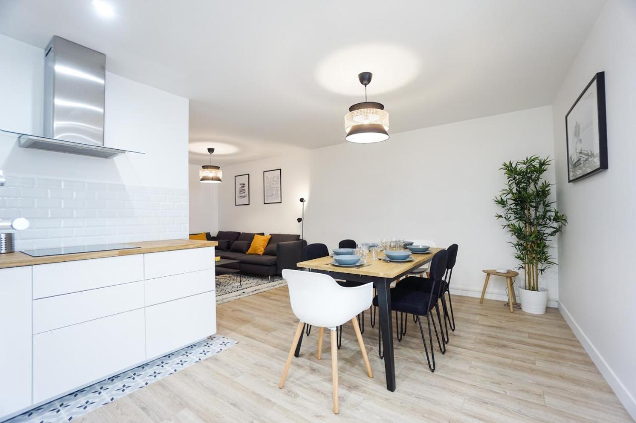 Spacious Apartment Near The Champs De Mars Paris Exterior photo